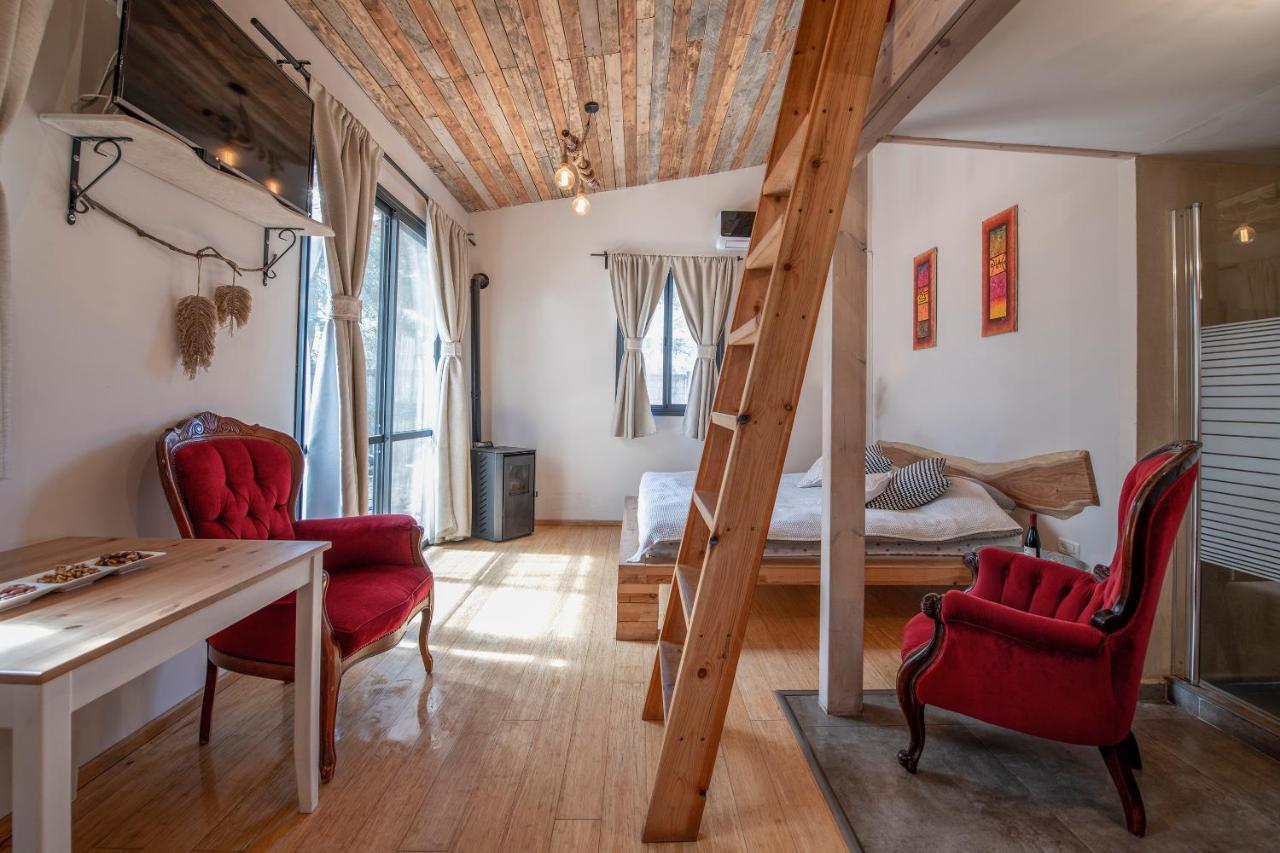 Gate Away B&B Units - המקום באל רום ภายนอก รูปภาพ