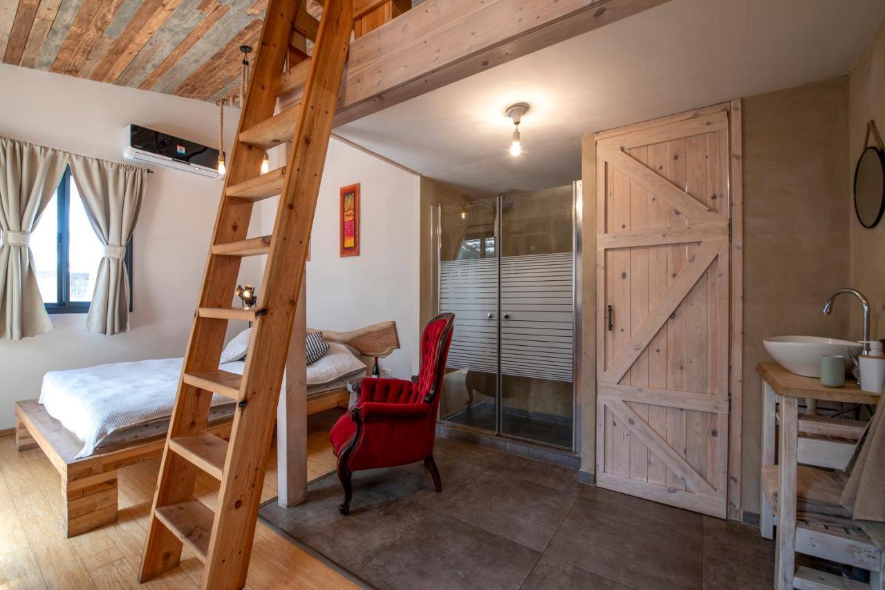 Gate Away B&B Units - המקום באל רום ภายนอก รูปภาพ